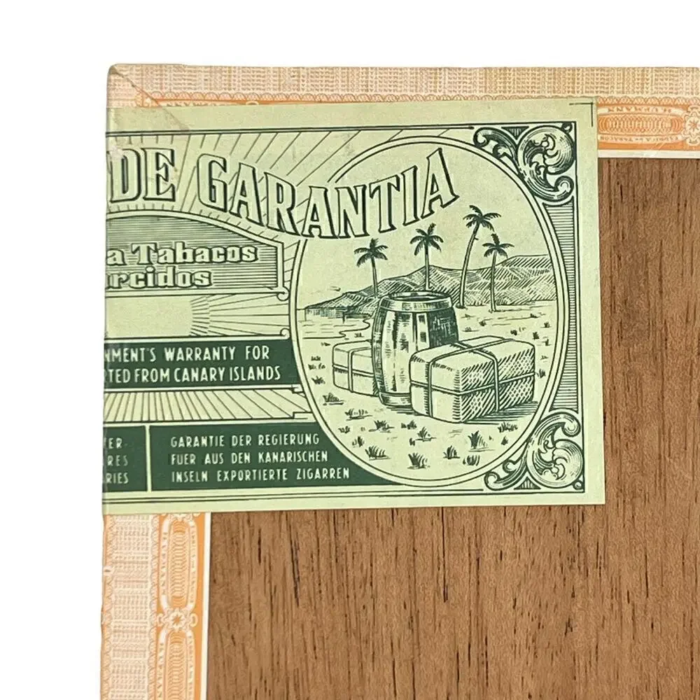 Vintage De. H. Upmann Cigar Box EUC